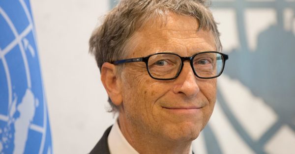 BILL GATES IN A MASK